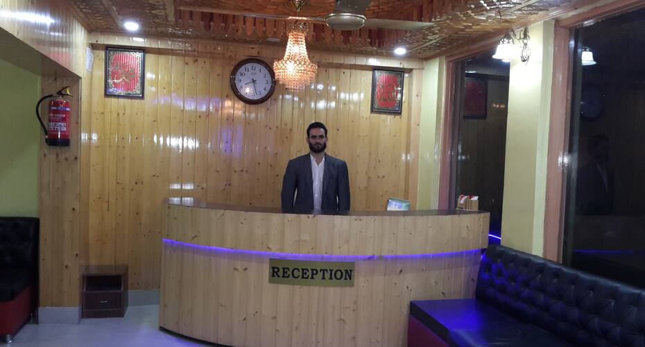 Star Of Kashmir Houseboat, Srinagar 4
